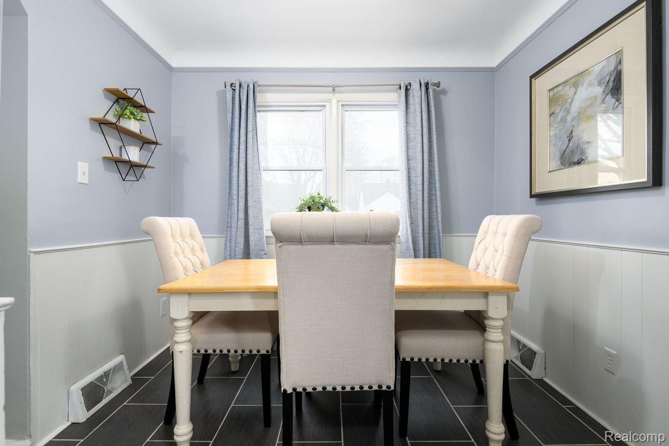 141 Charlevoix Street