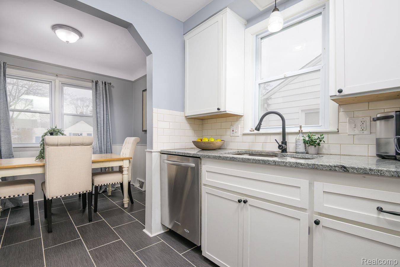 141 Charlevoix Street