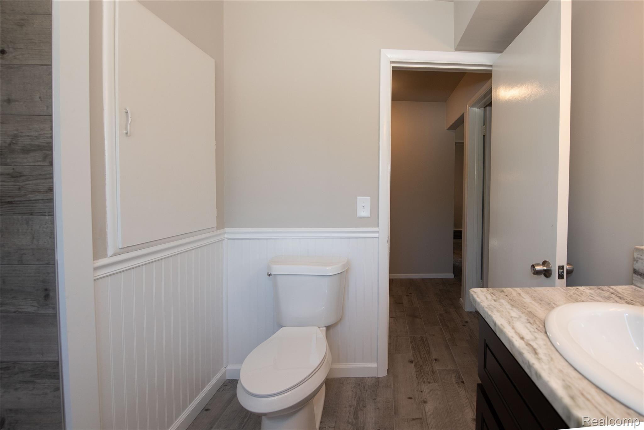 25885 JEFFERSON Avenue 4