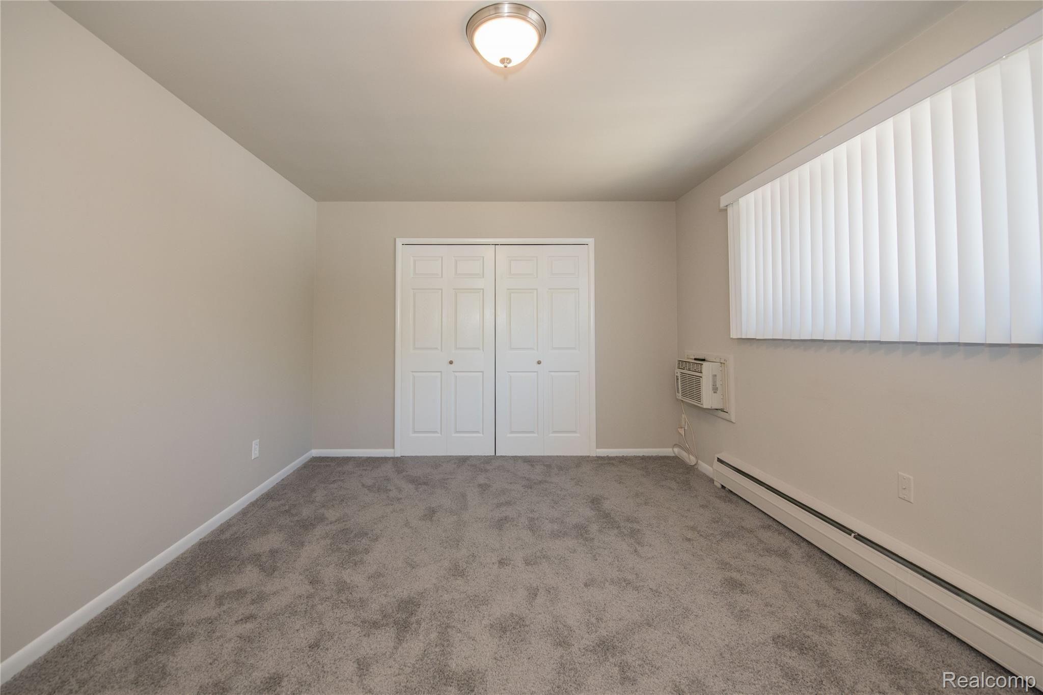 25885 JEFFERSON Avenue 4