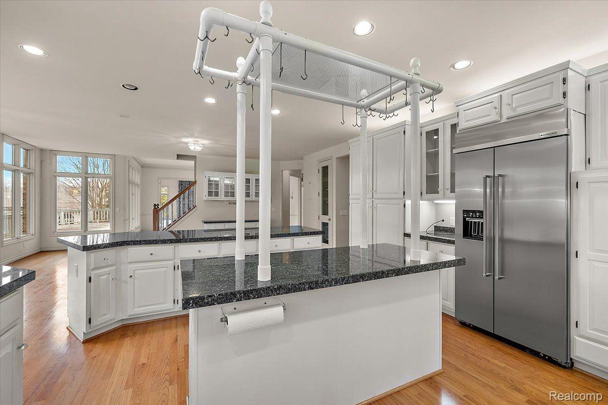 1632 Scenic Hollow Drive