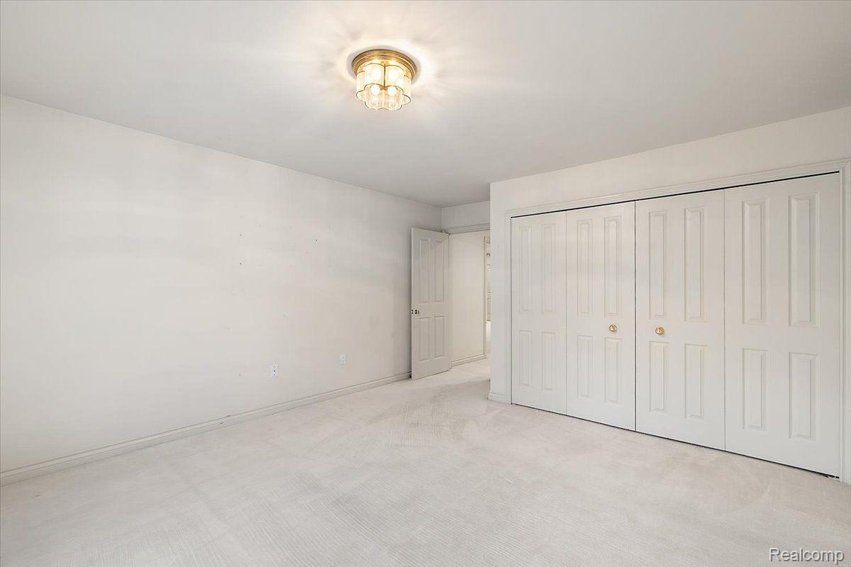 1632 Scenic Hollow Drive