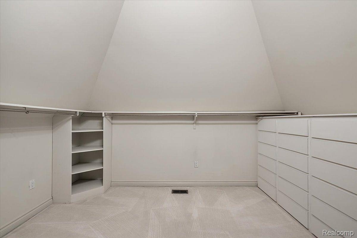 1632 Scenic Hollow Drive