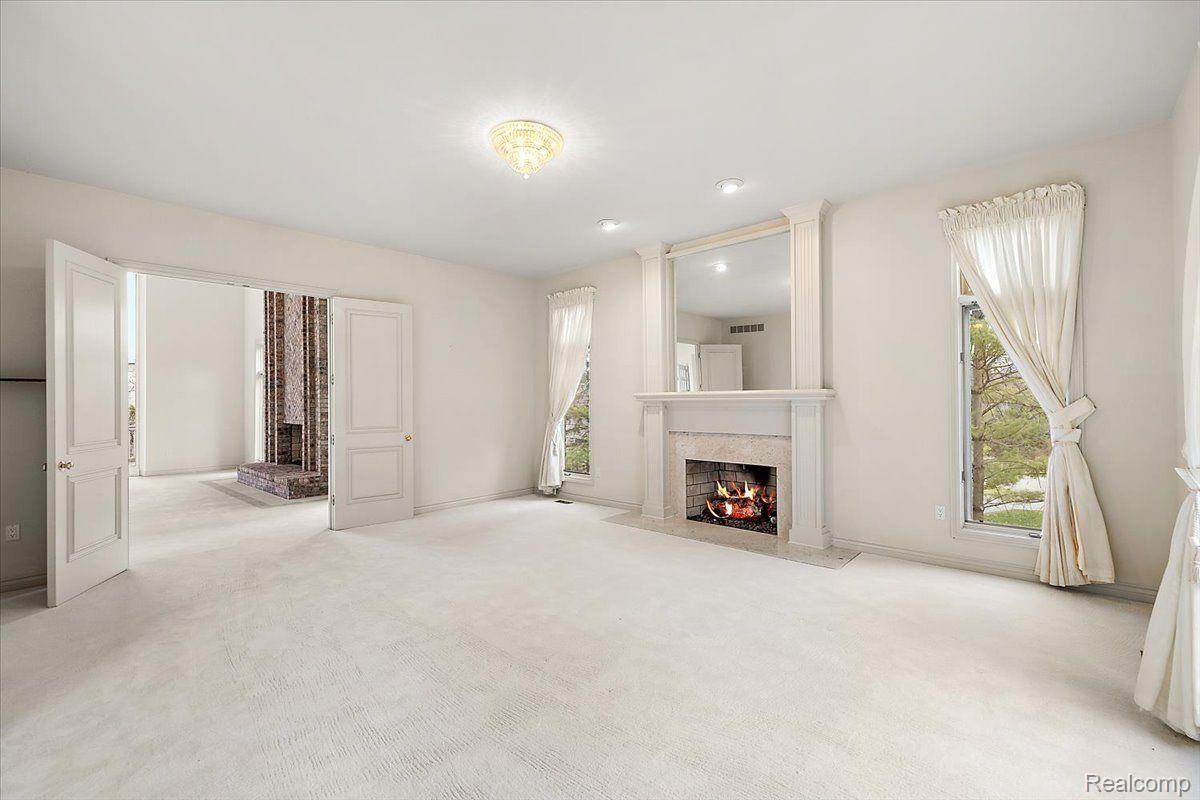 1632 Scenic Hollow Drive