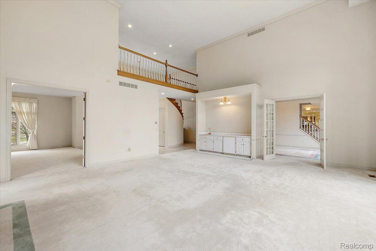 1632 Scenic Hollow Drive