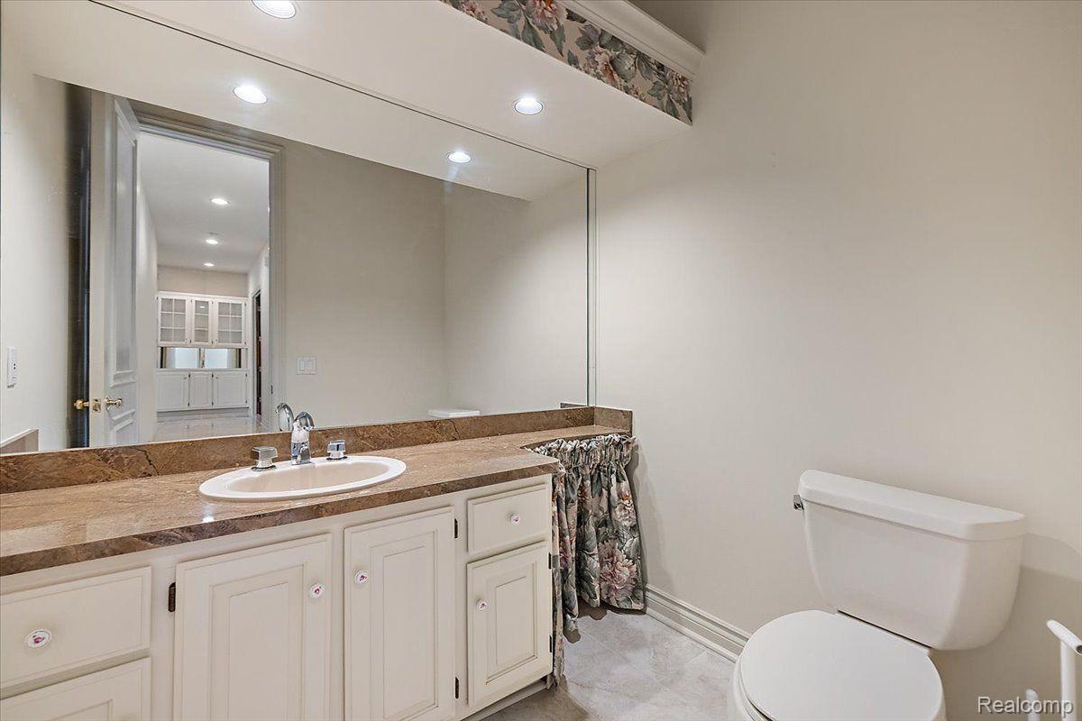 1632 Scenic Hollow Drive