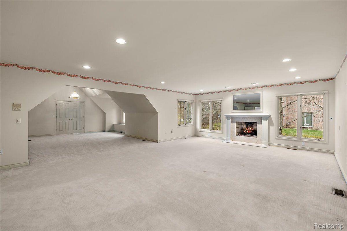 1632 Scenic Hollow Drive