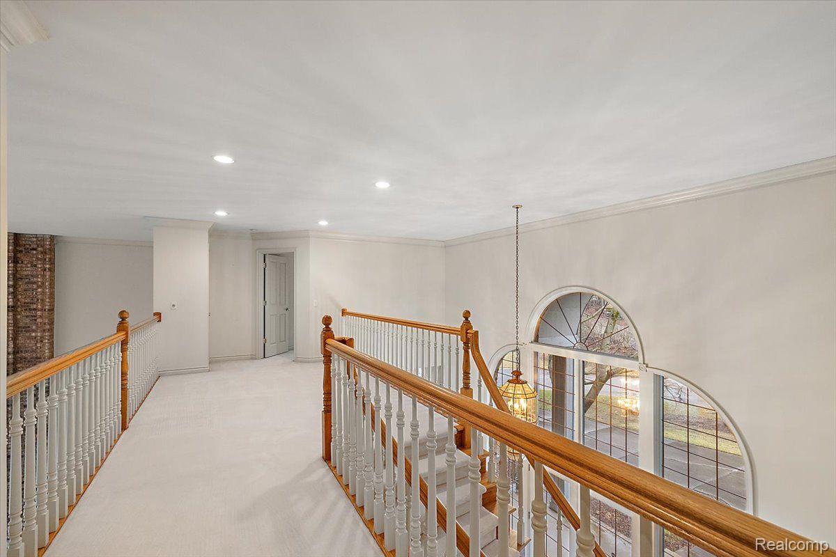 1632 Scenic Hollow Drive