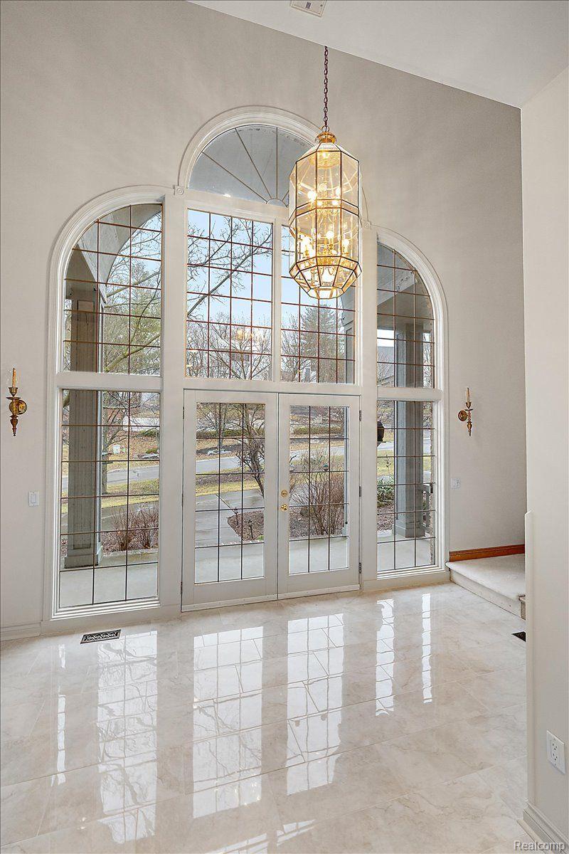 1632 Scenic Hollow Drive