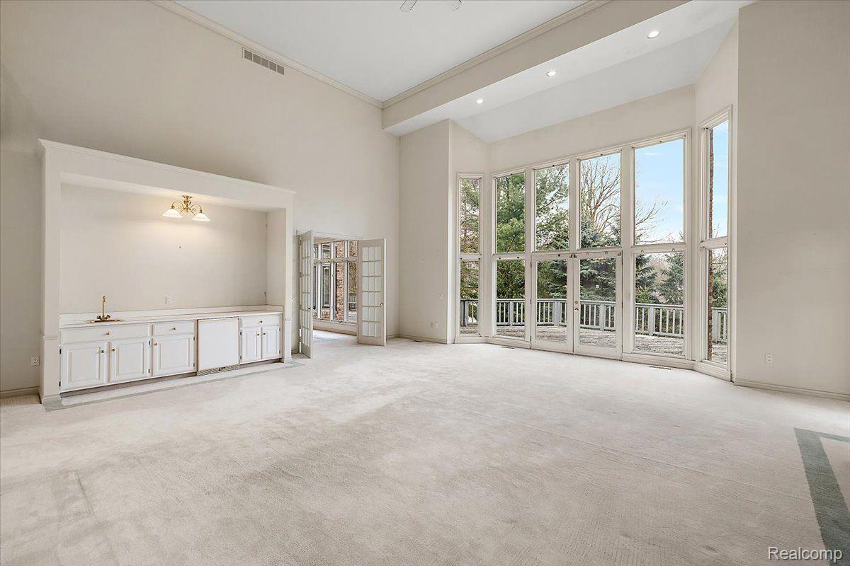 1632 Scenic Hollow Drive