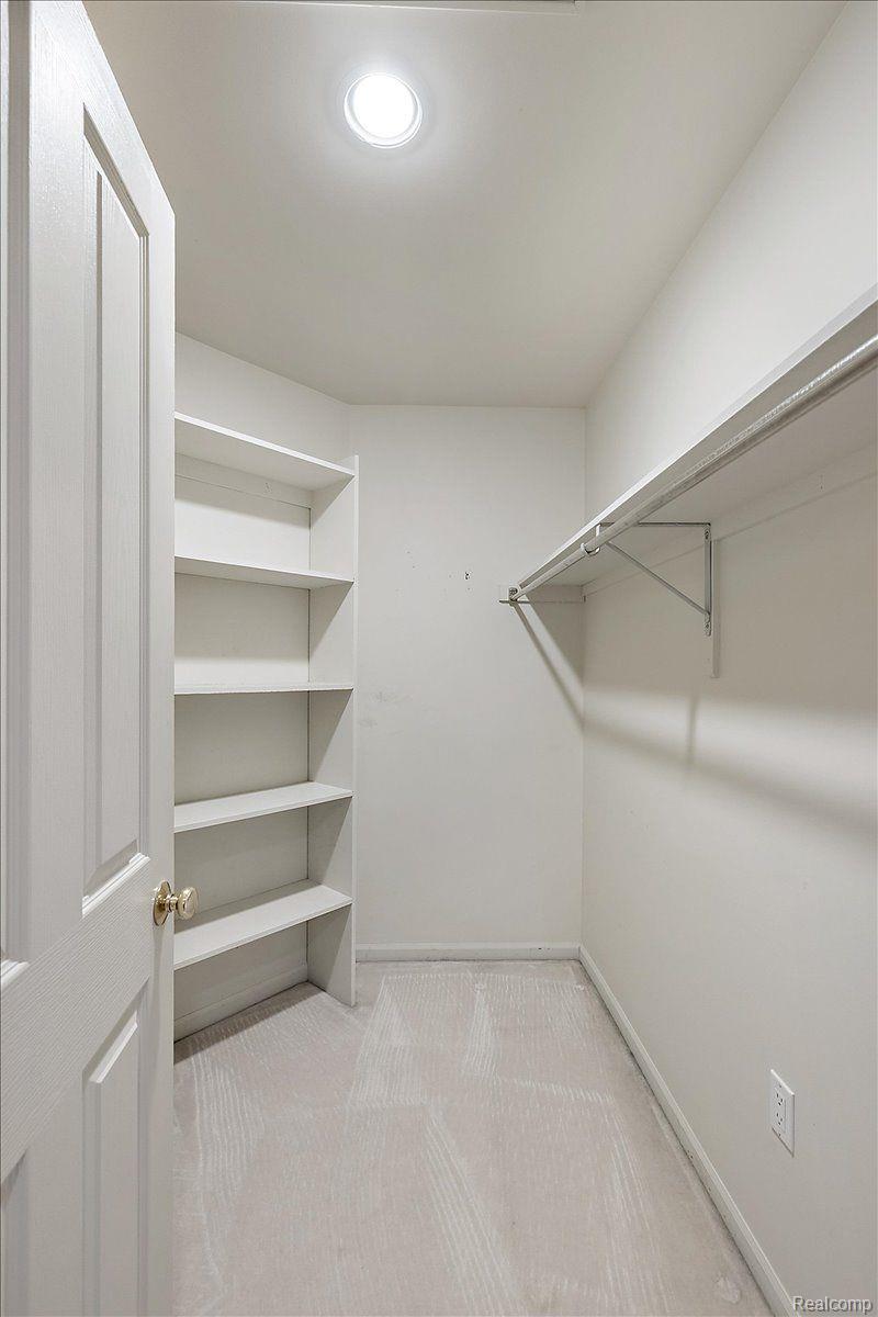 1632 Scenic Hollow Drive