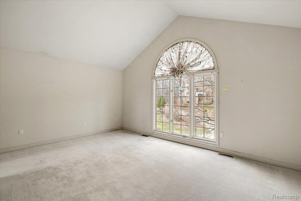 1632 Scenic Hollow Drive