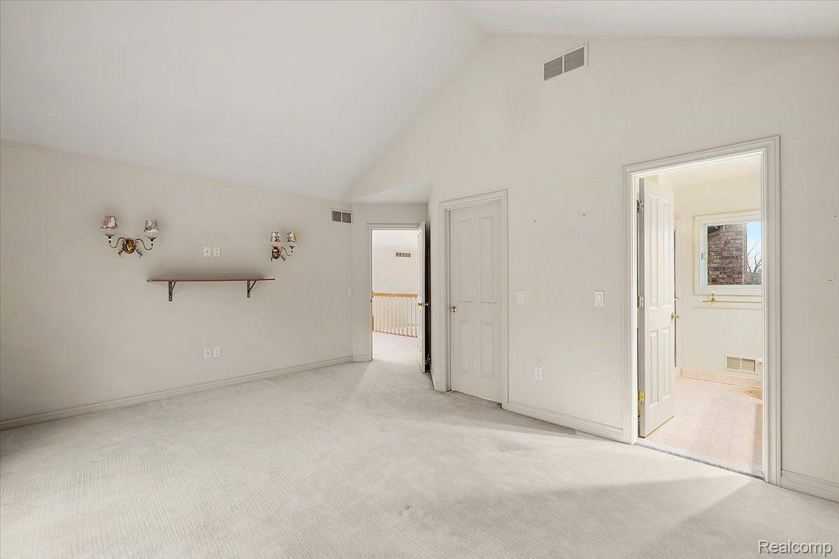 1632 Scenic Hollow Drive