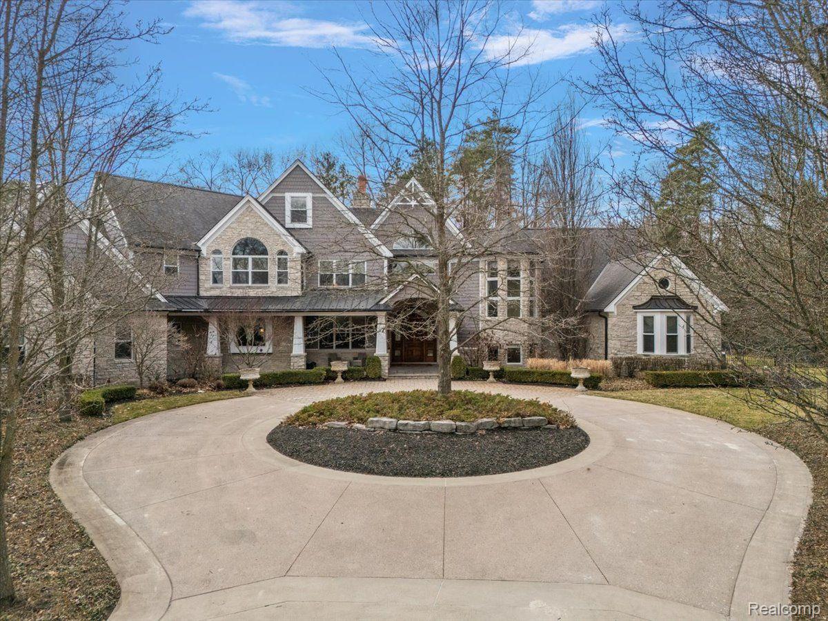 71227 CEDAR BEND Lane