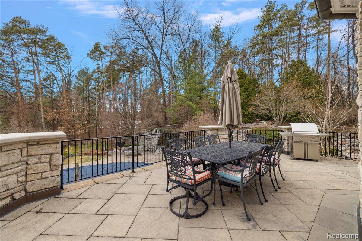 71227 CEDAR BEND Lane