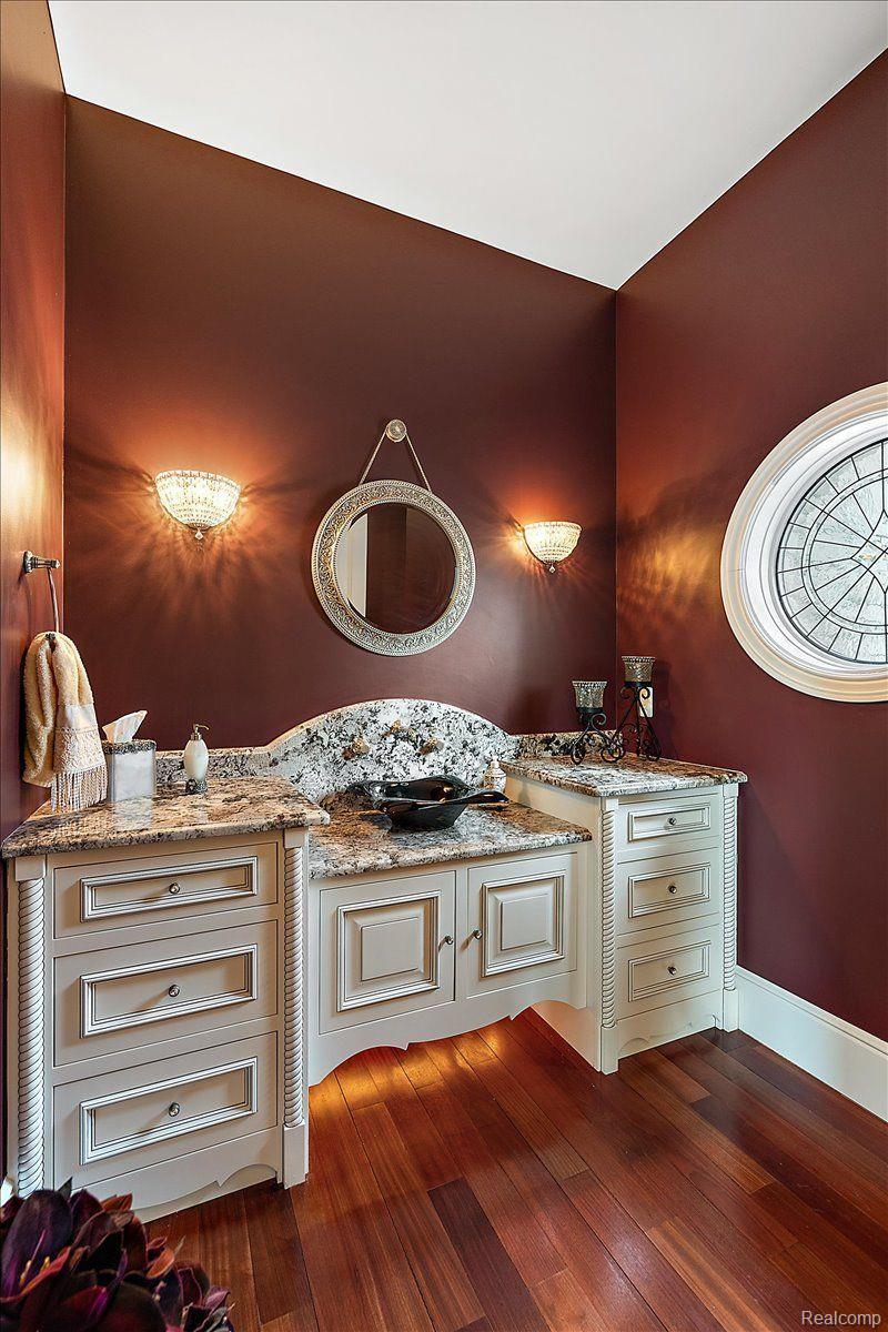 71227 CEDAR BEND Lane