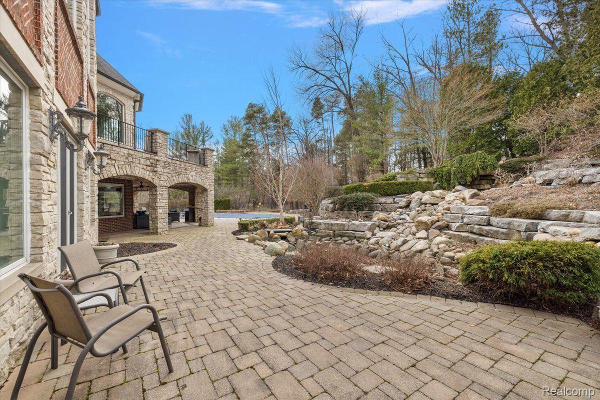 71227 CEDAR BEND Lane