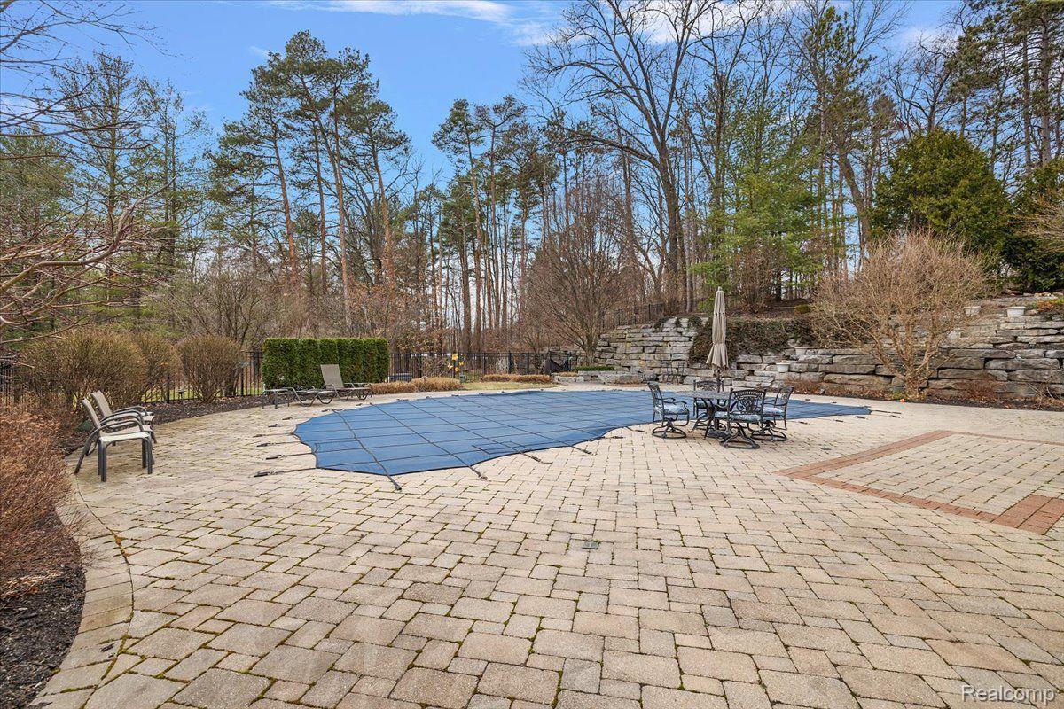 71227 CEDAR BEND Lane