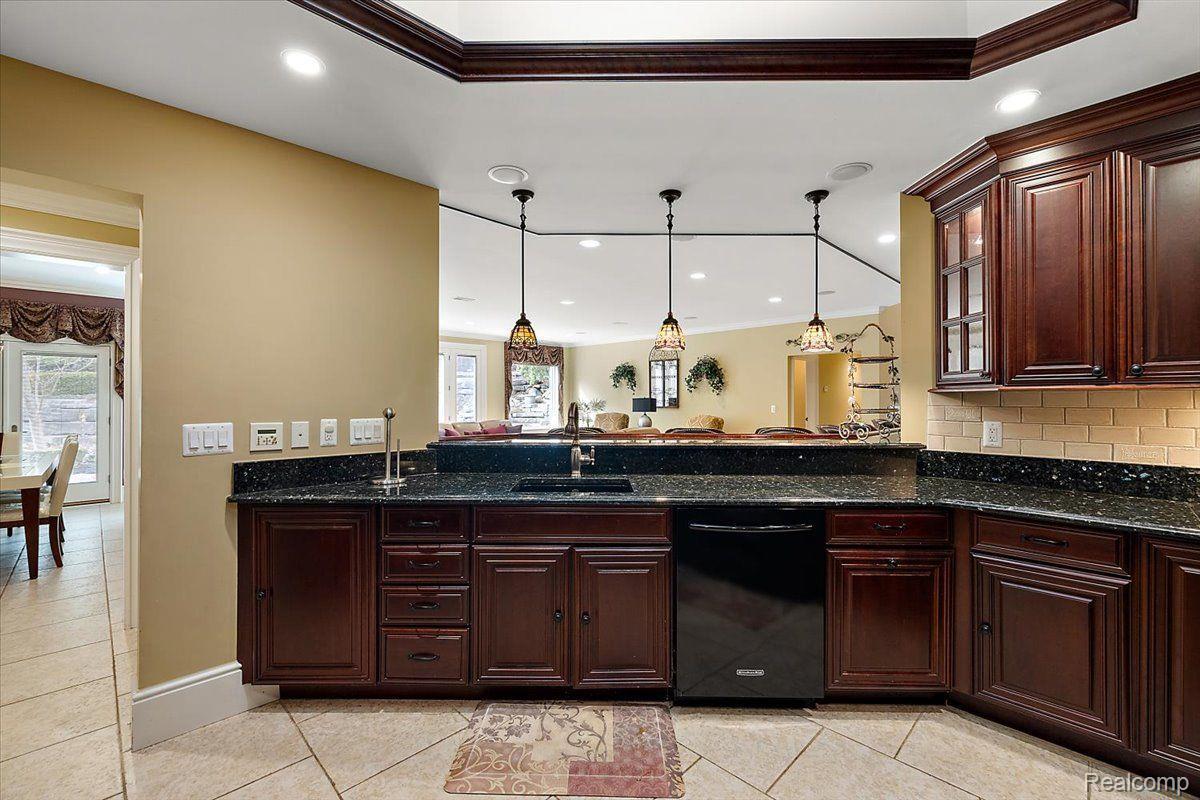 71227 CEDAR BEND Lane