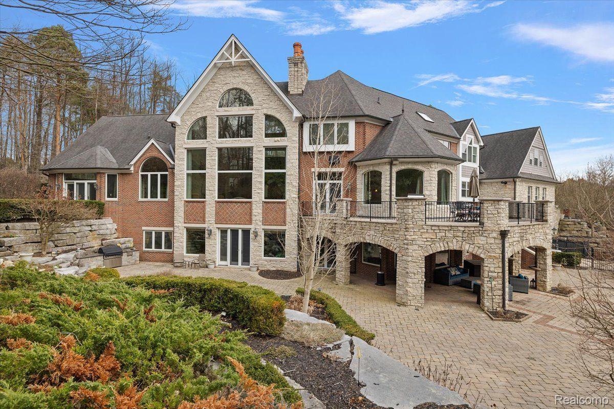 71227 CEDAR BEND Lane