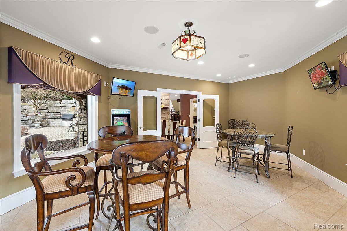 71227 CEDAR BEND Lane