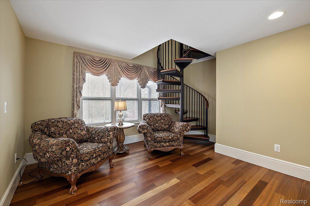 71227 CEDAR BEND Lane