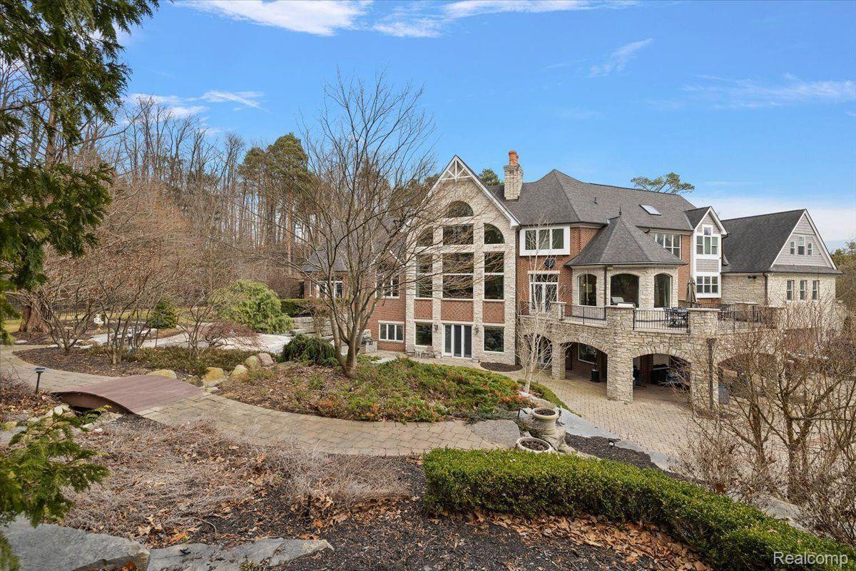 71227 CEDAR BEND Lane