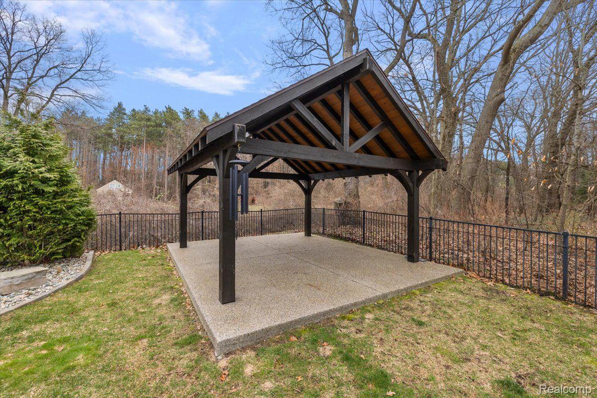 7828 Brookpines Drive