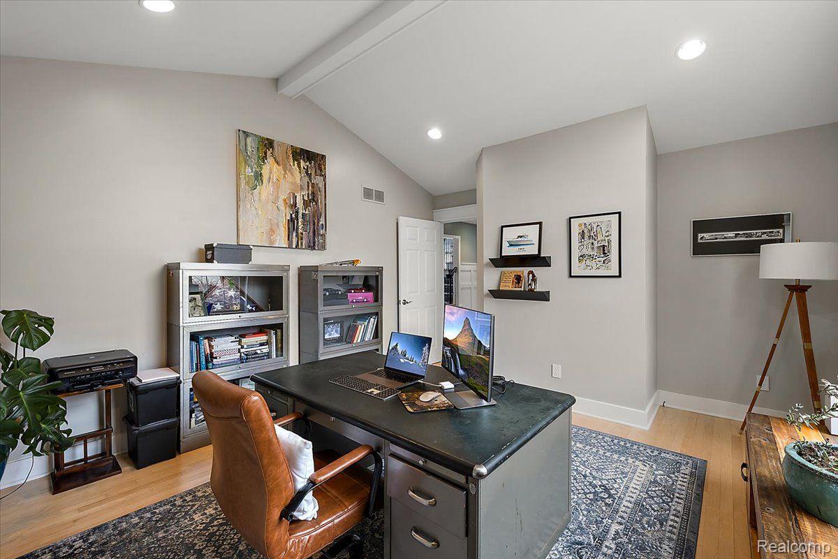 7828 Brookpines Drive