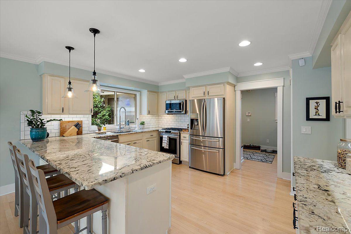 7828 Brookpines Drive