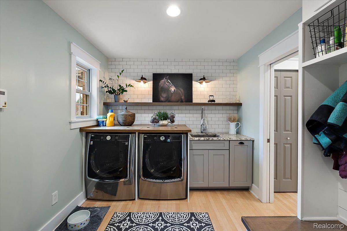 7828 Brookpines Drive