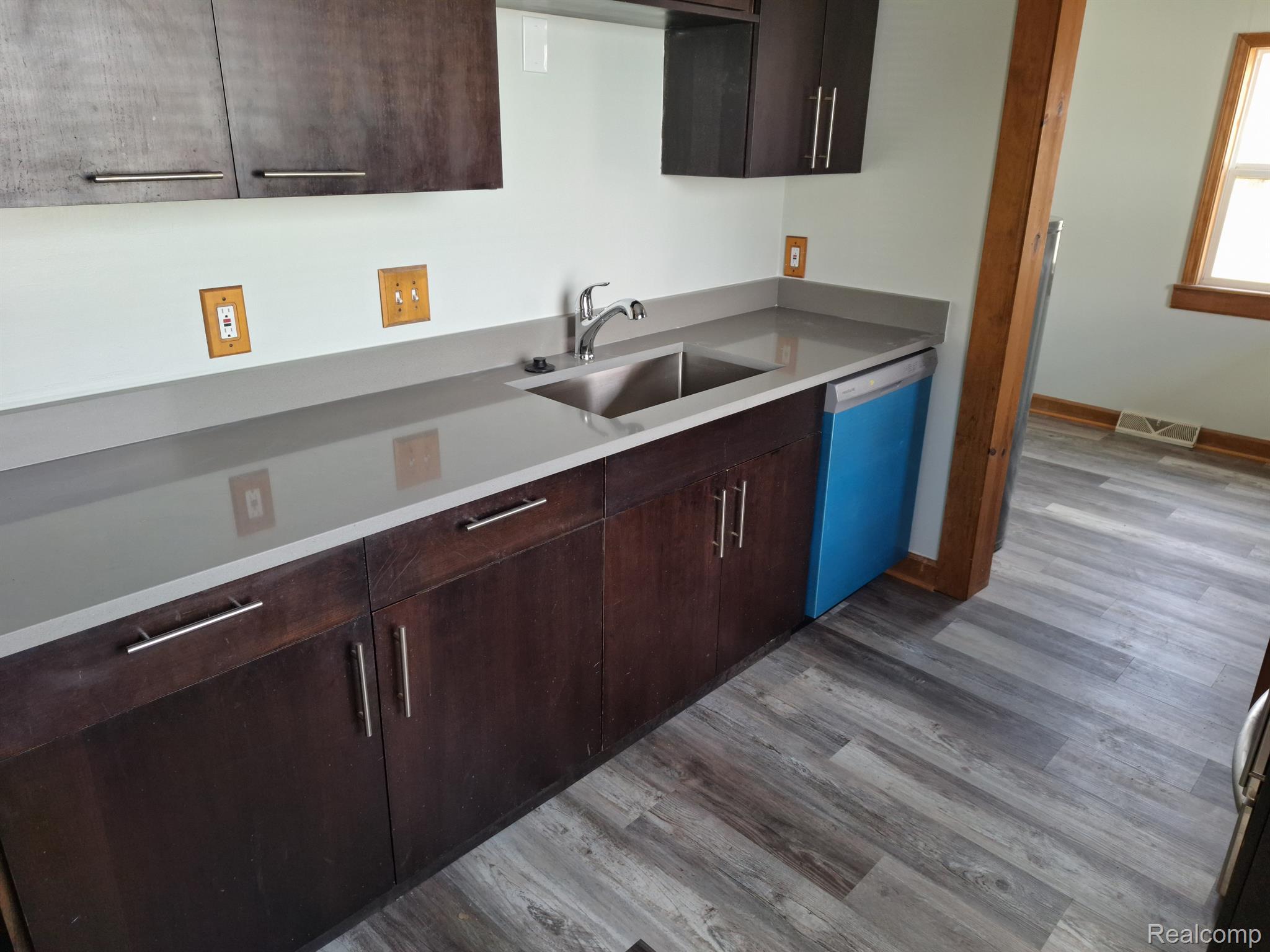 29211 HARDING Street