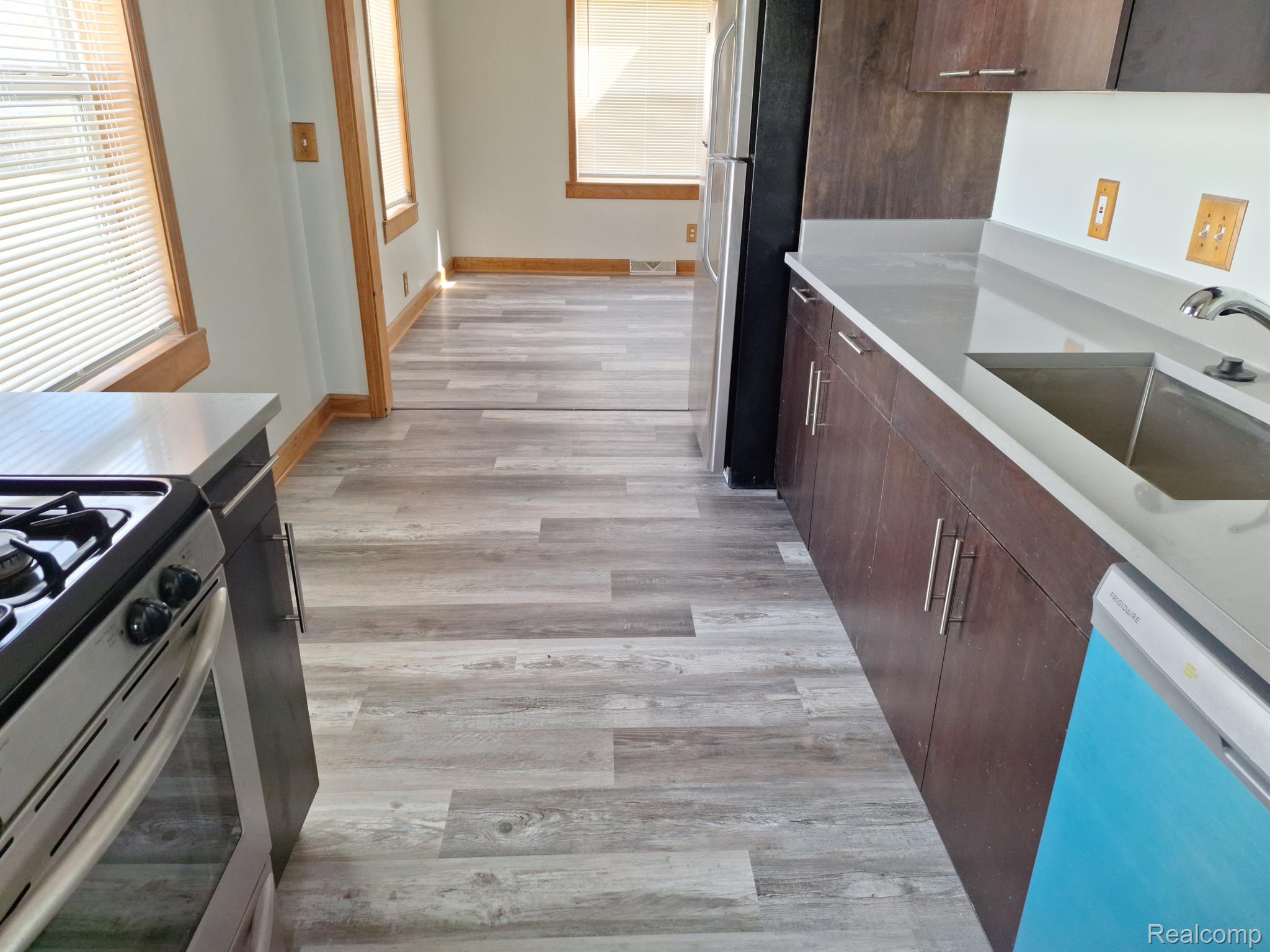 29211 HARDING Street