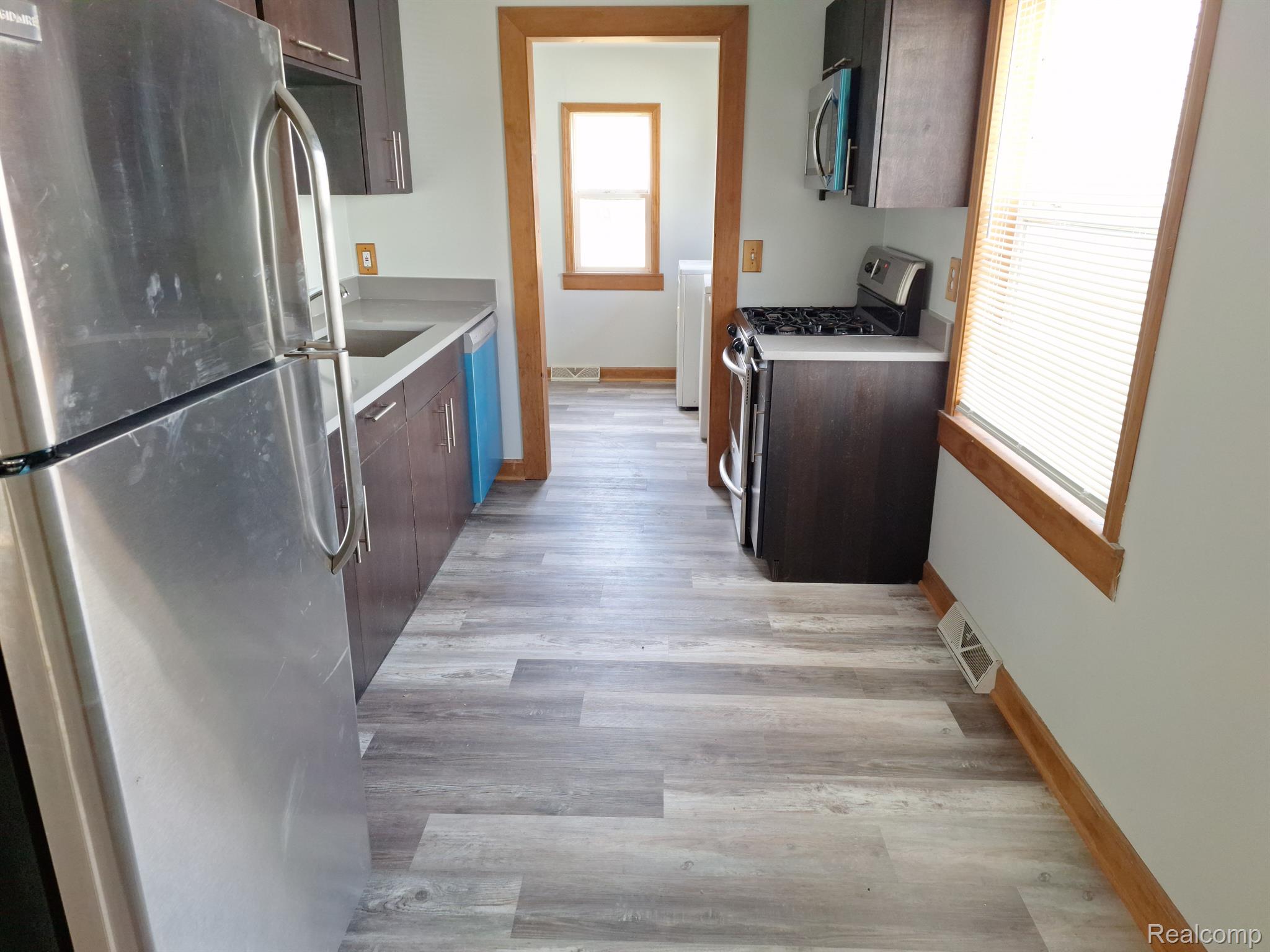 29211 HARDING Street