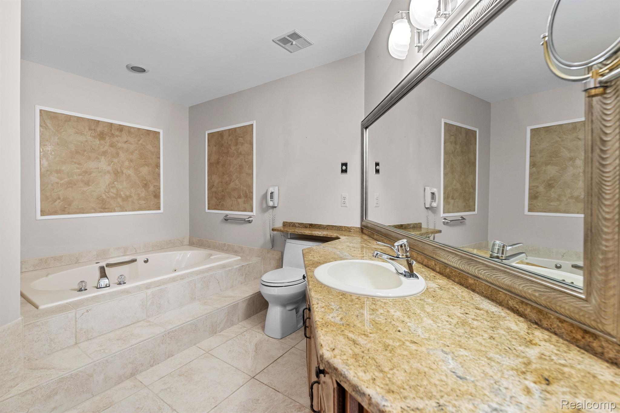 3422 Adams Shore Drive B