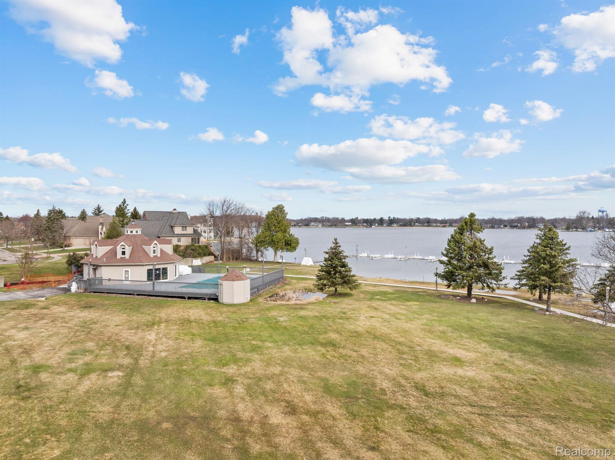 3422 Adams Shore Drive B