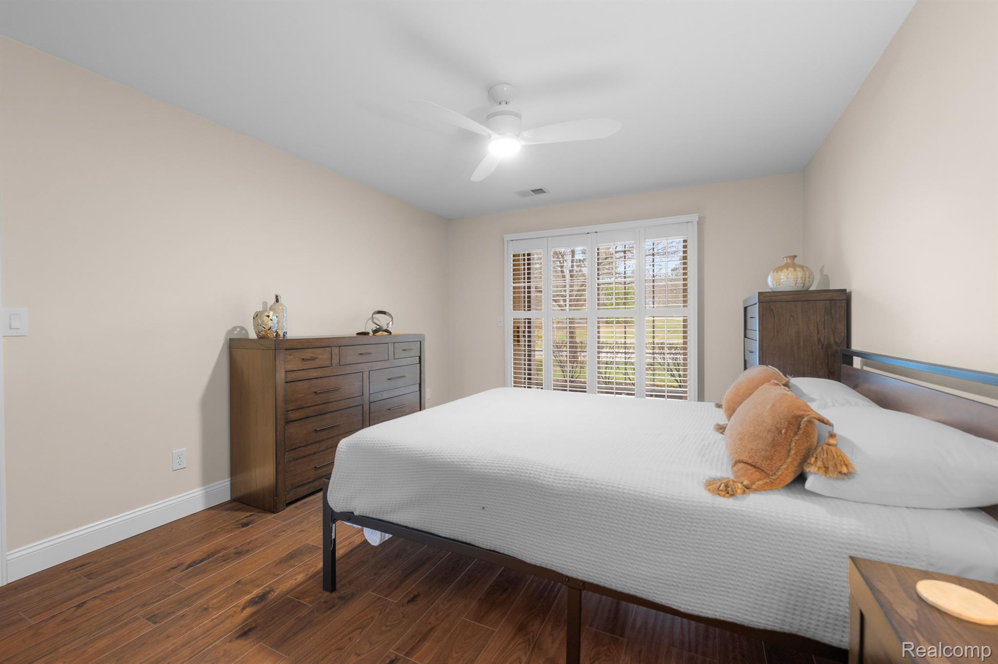 3498 Tremonte Circle N