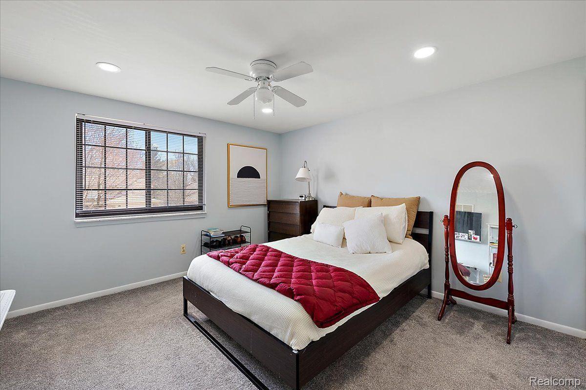 5277 Orchard Crest Drive