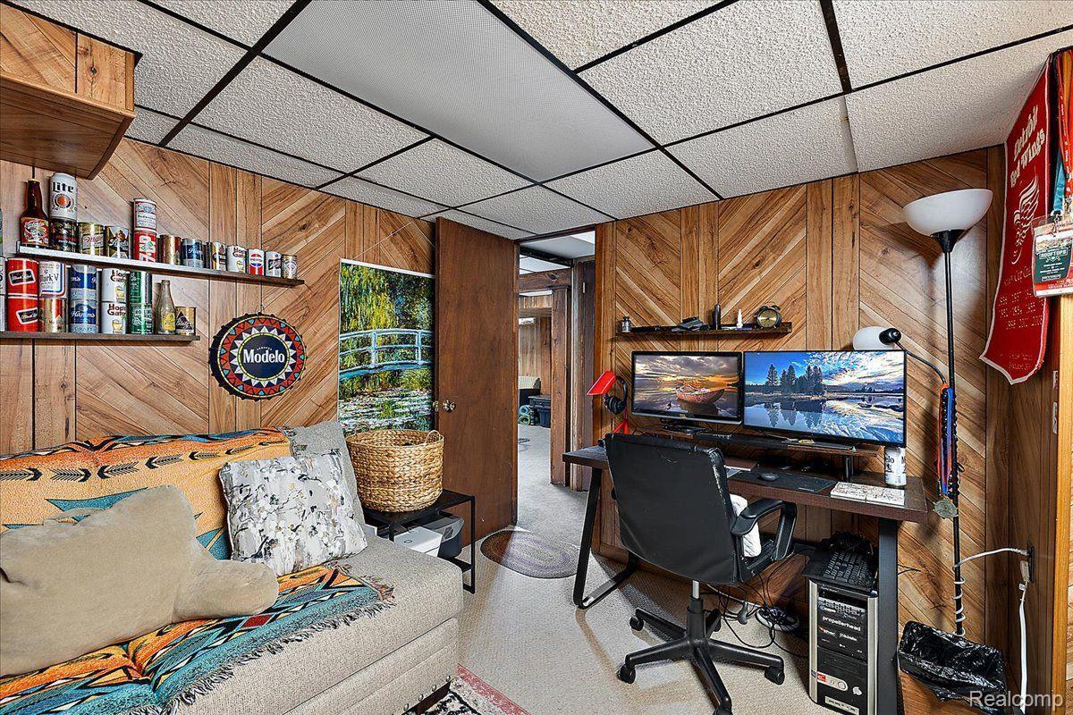 5277 Orchard Crest Drive