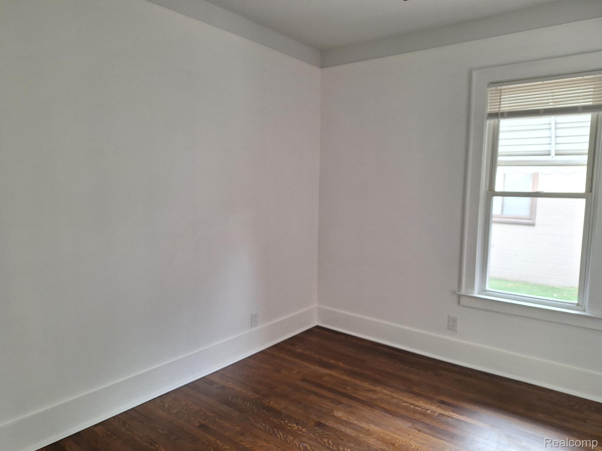 16147 CHESTERFIELD Avenue