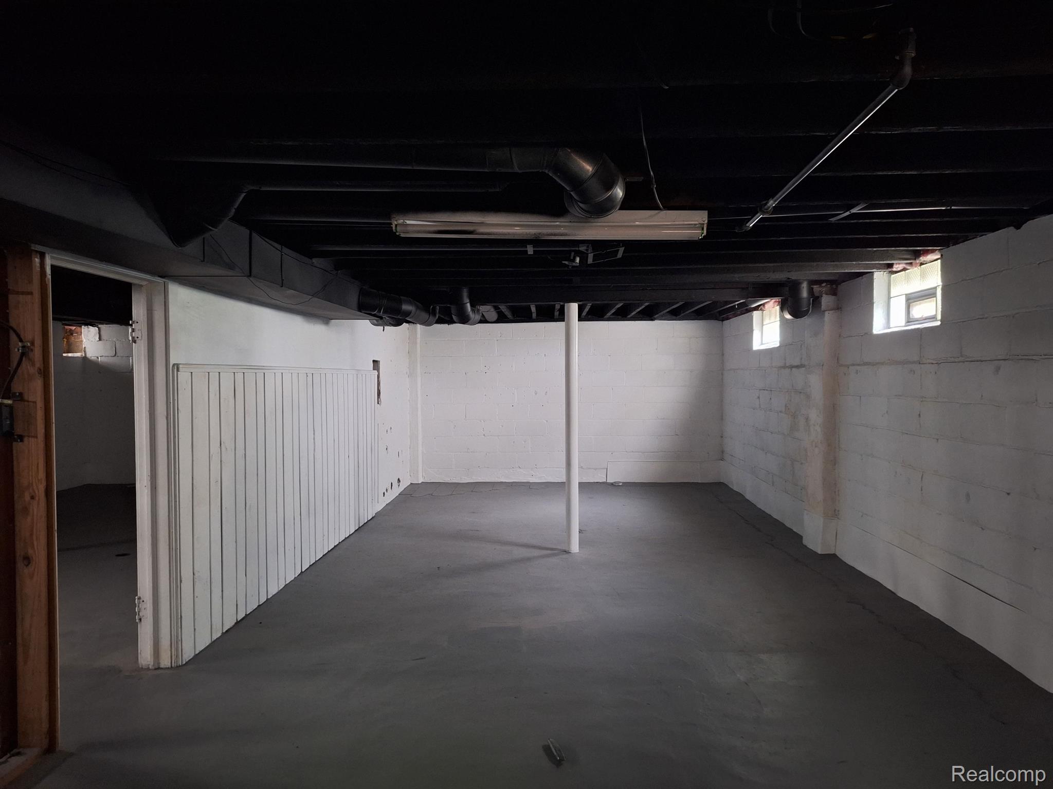 16147 CHESTERFIELD Avenue