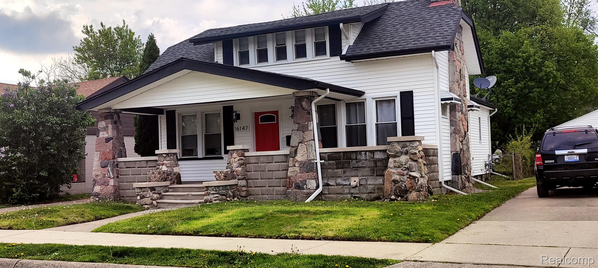 16147 CHESTERFIELD Avenue