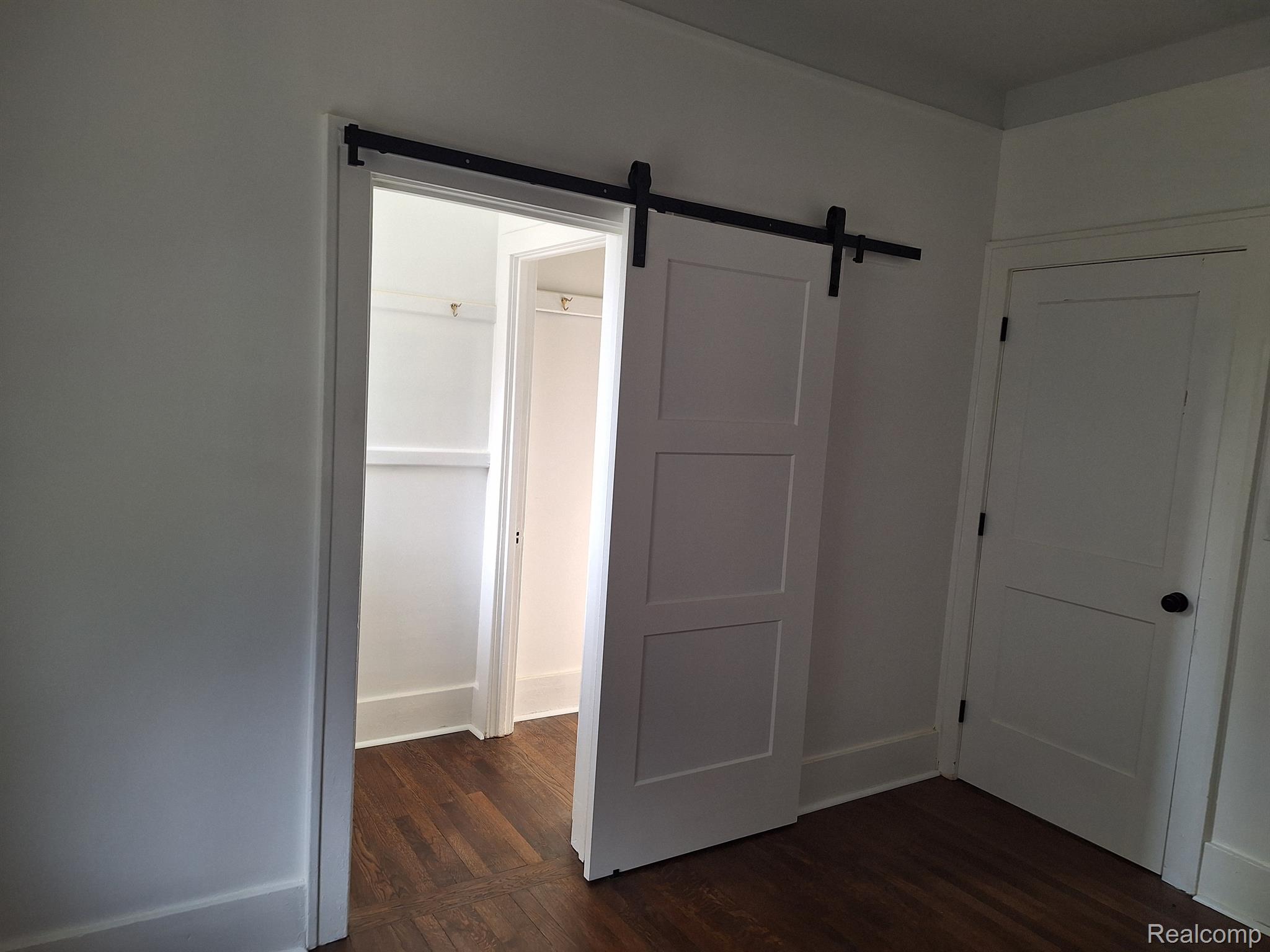 16147 CHESTERFIELD Avenue