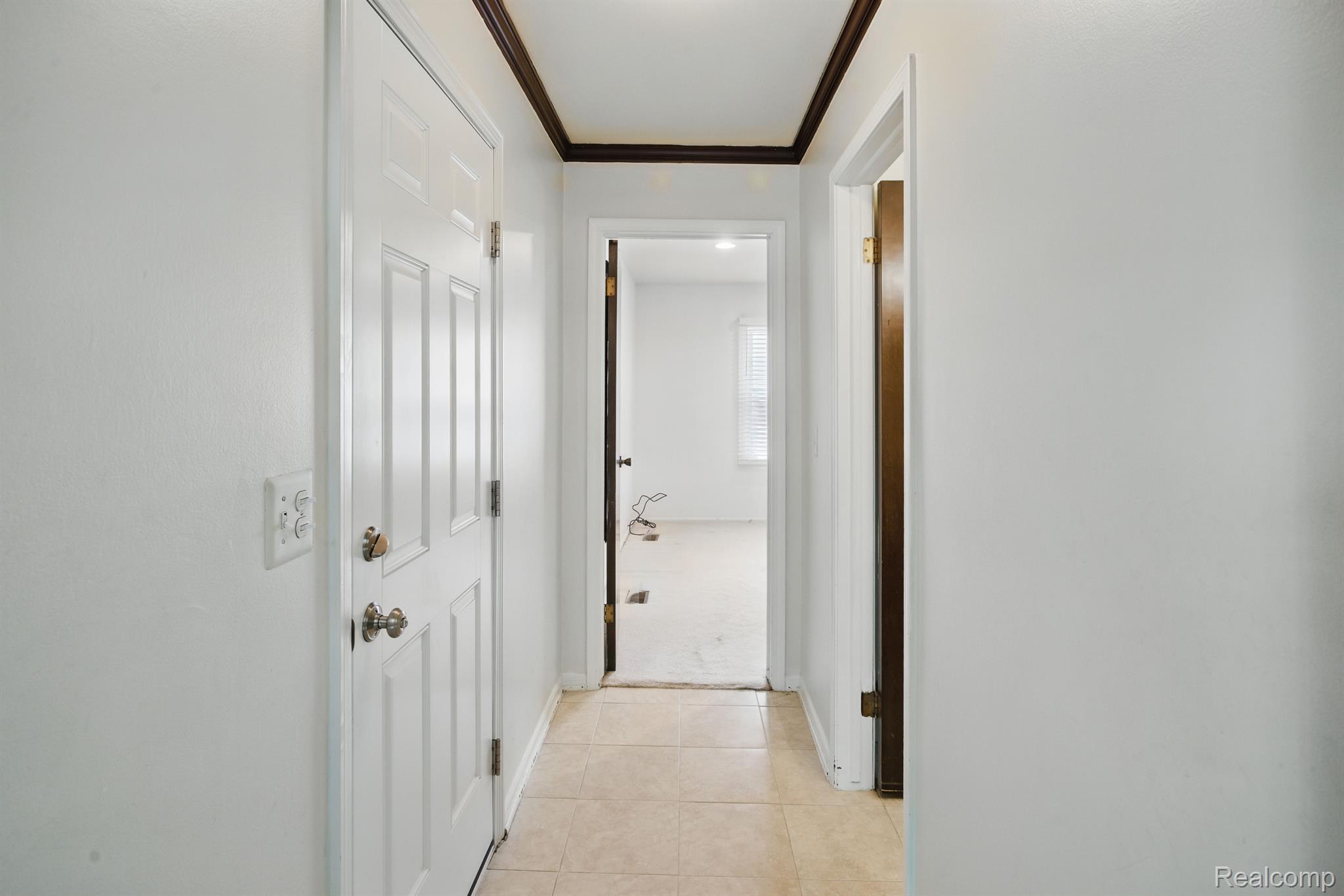 5389 Vincennes Drive