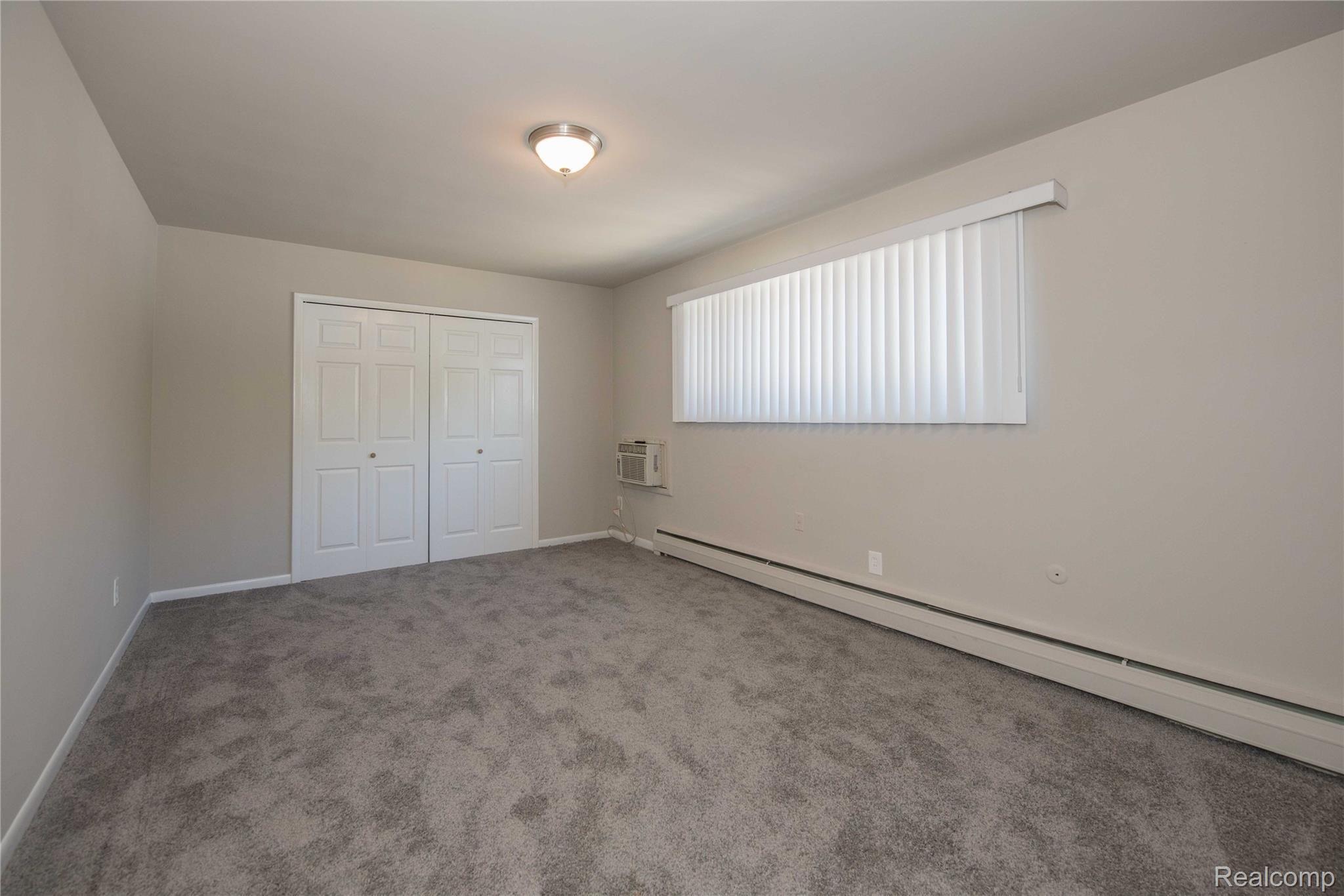 25885 Jefferson Avenue 2