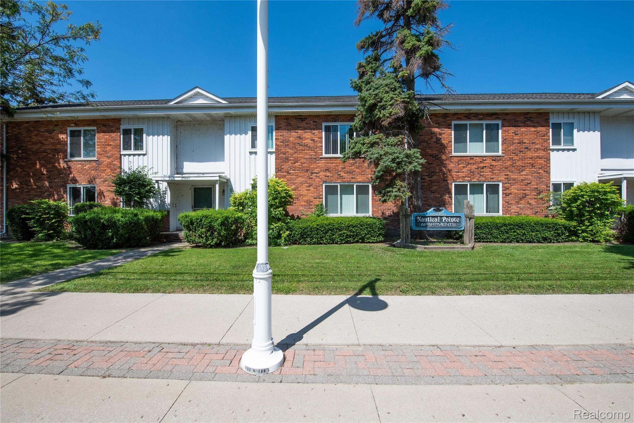 25885 Jefferson Avenue 2