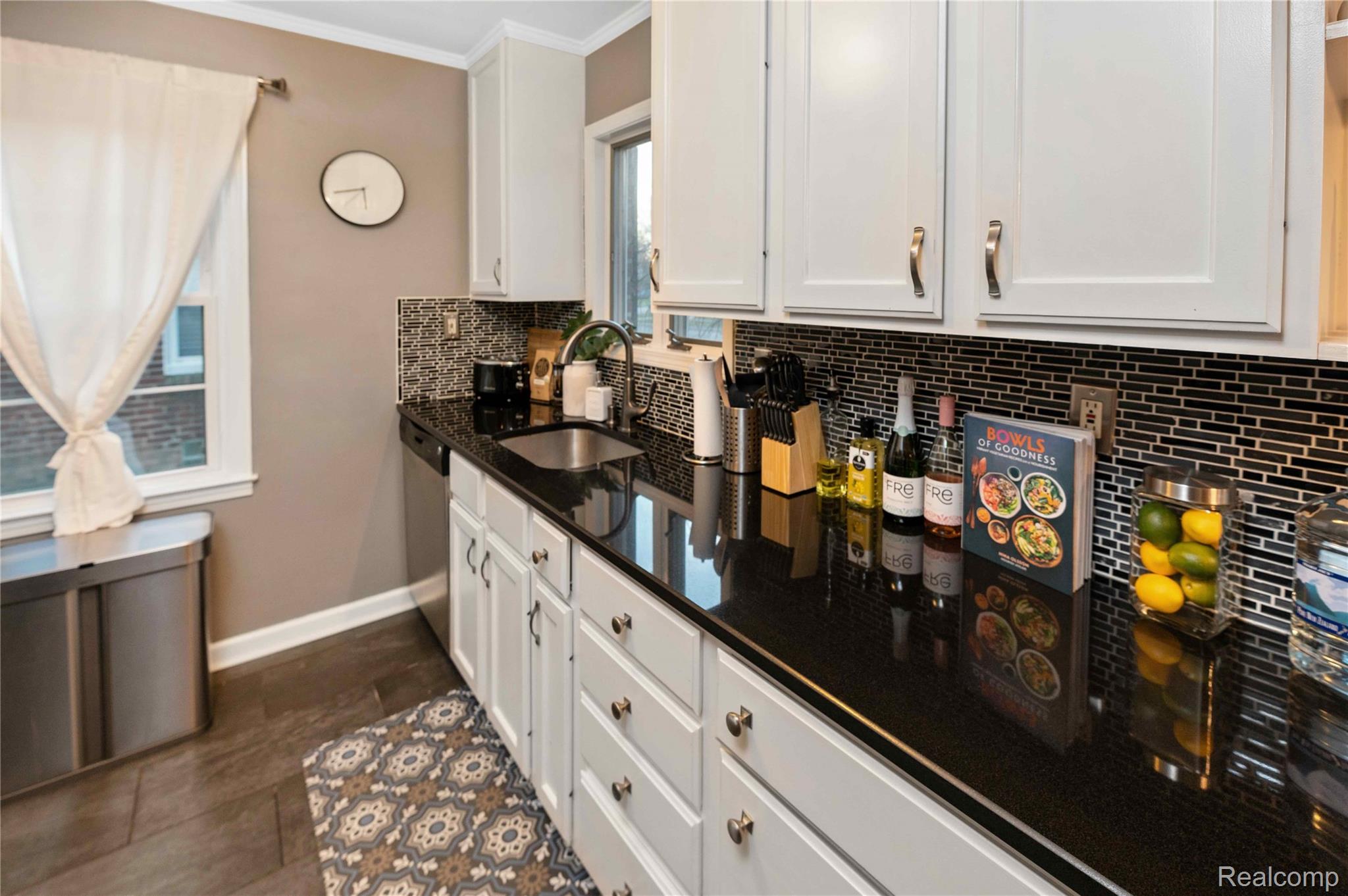 4414 Groveland Avenue