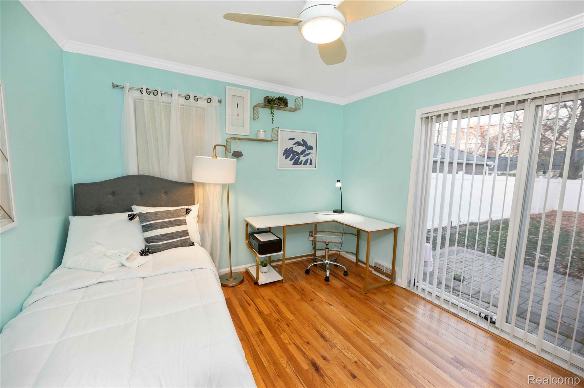 4414 Groveland Avenue