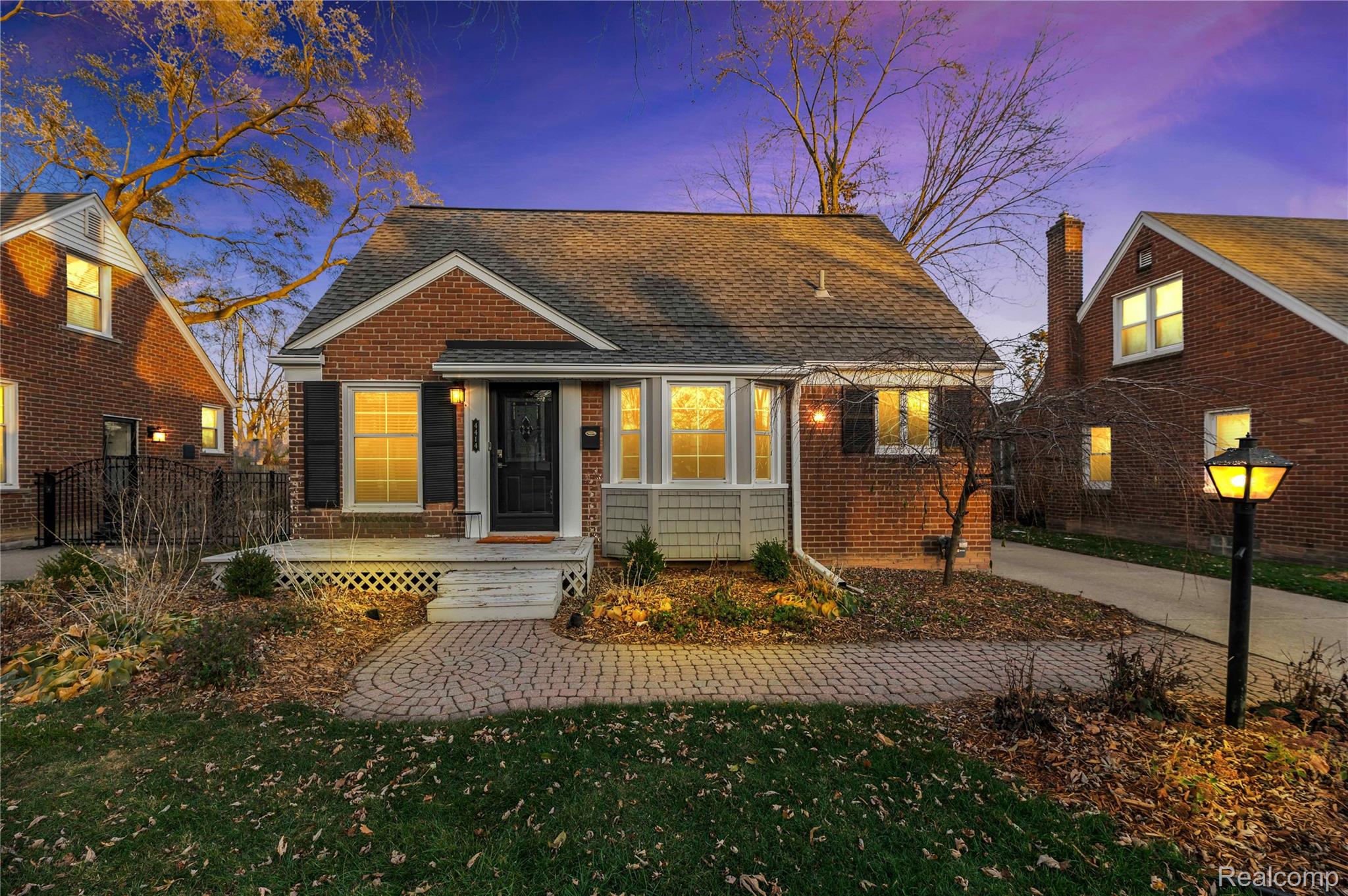 4414 Groveland Avenue