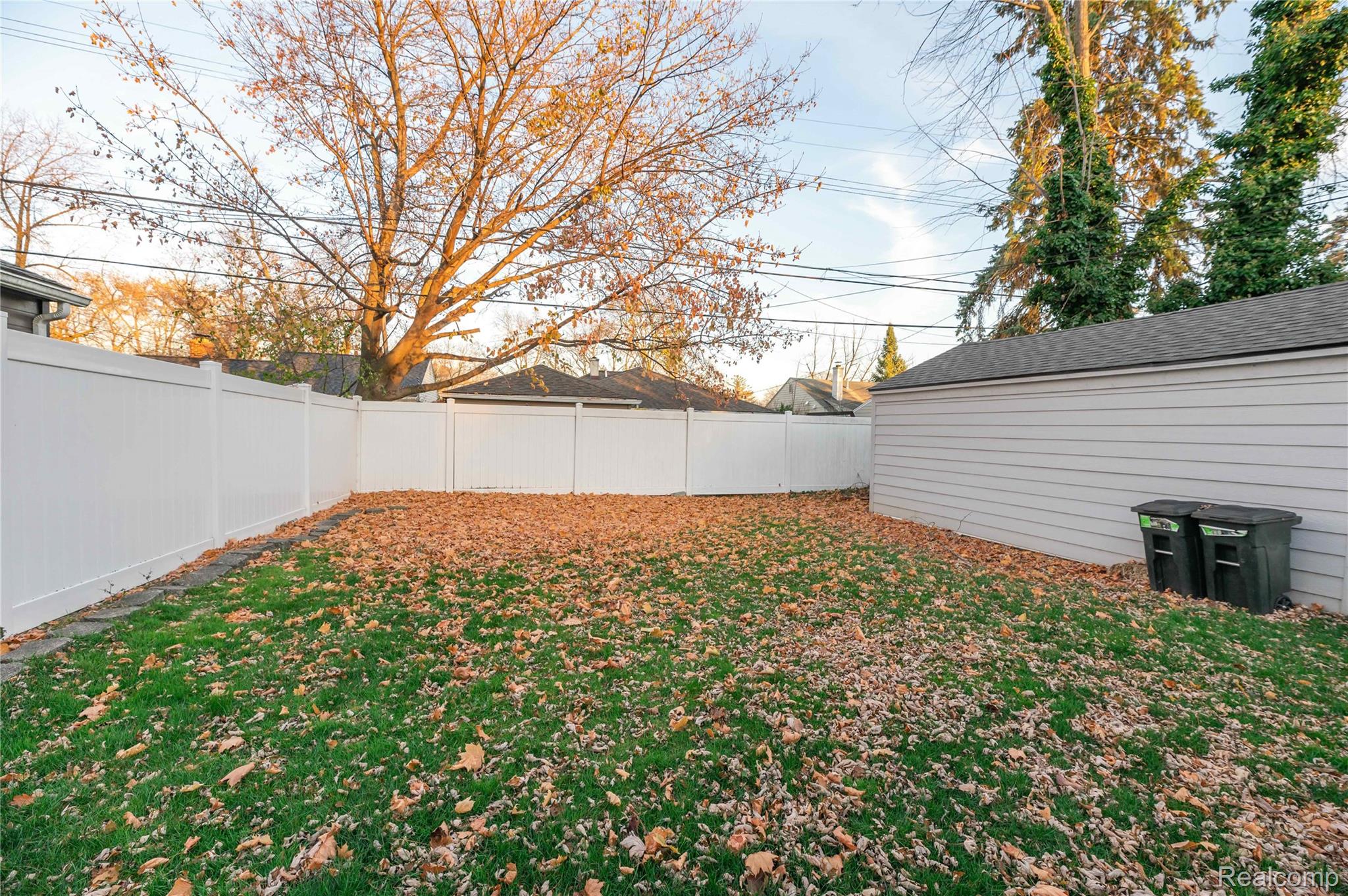 4414 Groveland Avenue